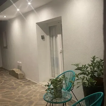 Tierra بيت ضيافة 3*